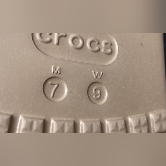 Crocs Tan Crush Platform Clogs Women's Size 9 Men's Size 7 NWT MSRP $64.99 - Picture 10 of 10
